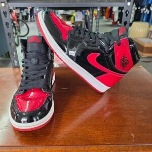 Nike Air Jordan 1 High Patent Bred Men's Size 8